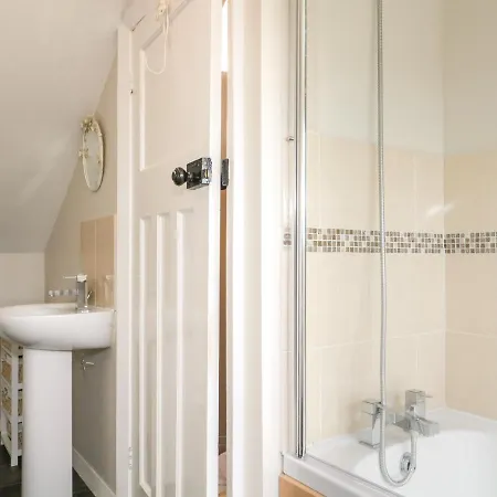 Acre אולברסטון